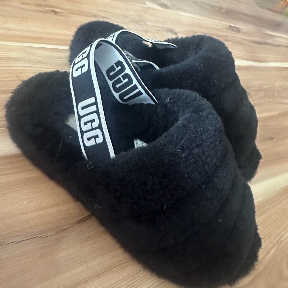 UGG Black Fluffy Slippers